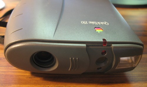 apple_quicktake_camera.jpg
