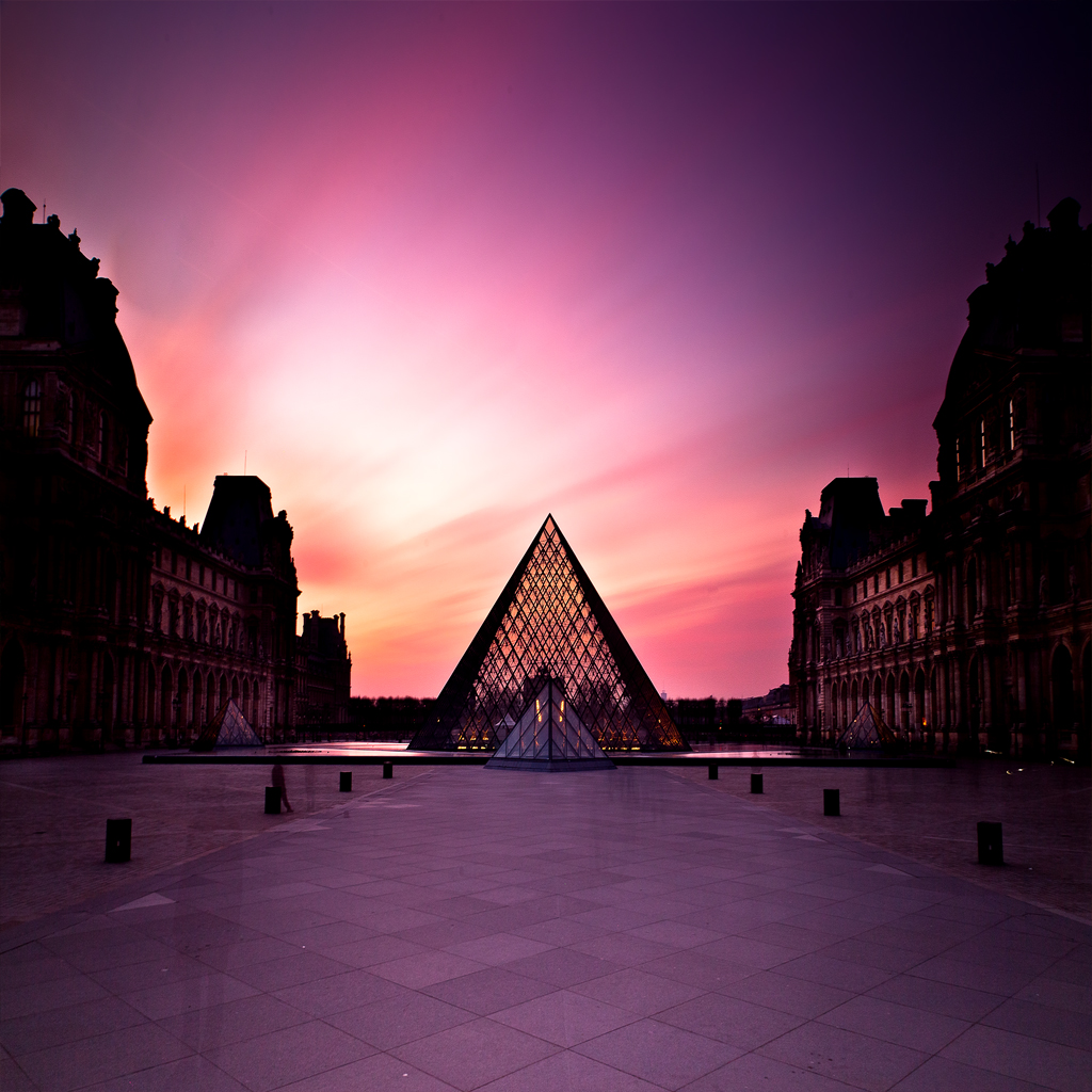 louvre.jpg