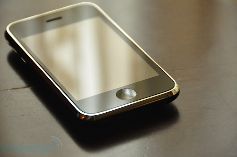 3gs_hands09.jpg
