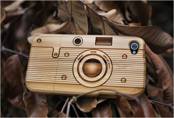 iphone4_wooden_bamboo_case_camera.jpg