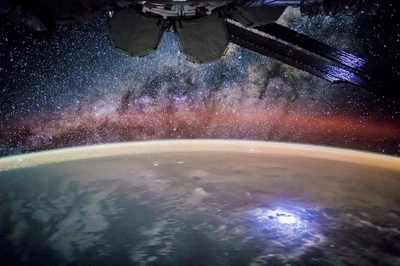 iss044e045215_lrg-2-800x532.jpg