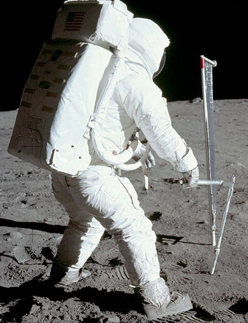 a11det5964suit.jpg