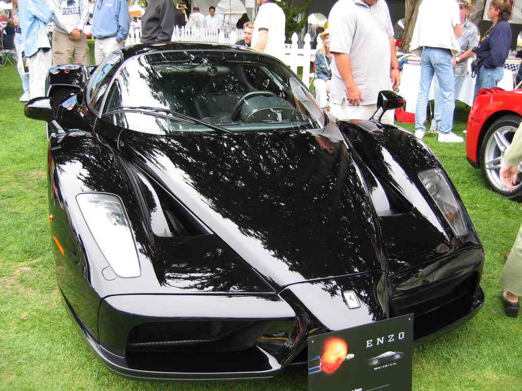 ferrari_enzo_black.jpg