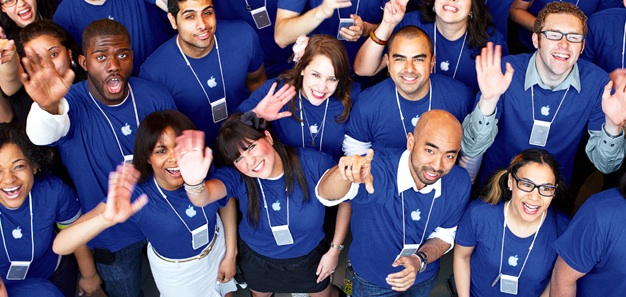 Apple-Employees.jpg