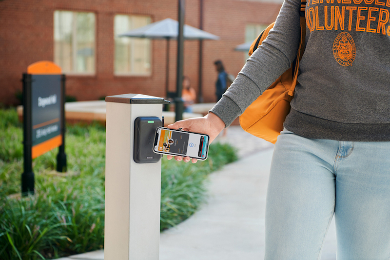 contactless-student-id-apple.jpg