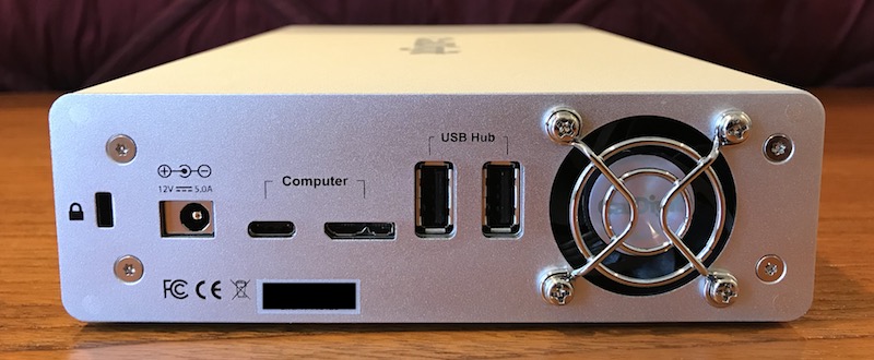caldigit_av_pro_2_rear.jpg