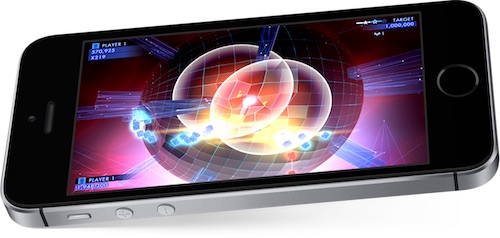 iPhone-SE-gaming.jpg