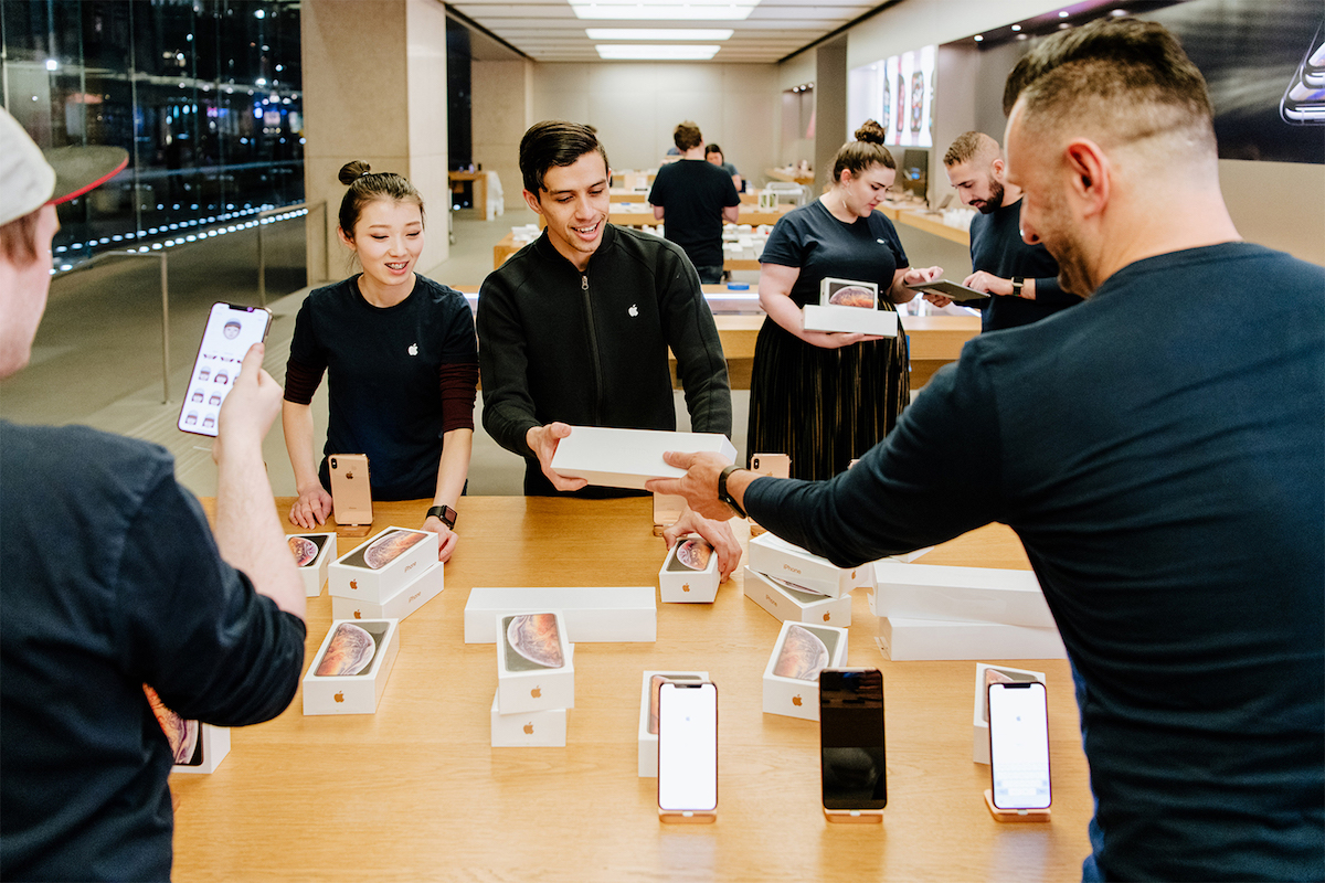 iphone-apple-watch-launch-sydney.jpg