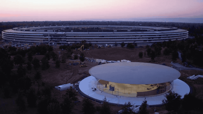 steve-jobs-theater.gif