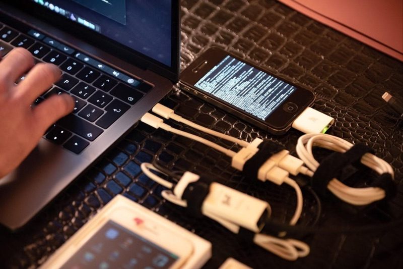 devfusediphone-800x533.jpg