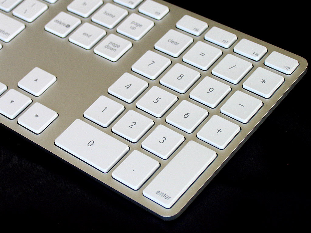 imac-slim-keyboard-5.jpg