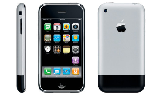 solar-powered-iphone.jpg