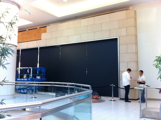 apple_store_metrotown_burnaby.jpg