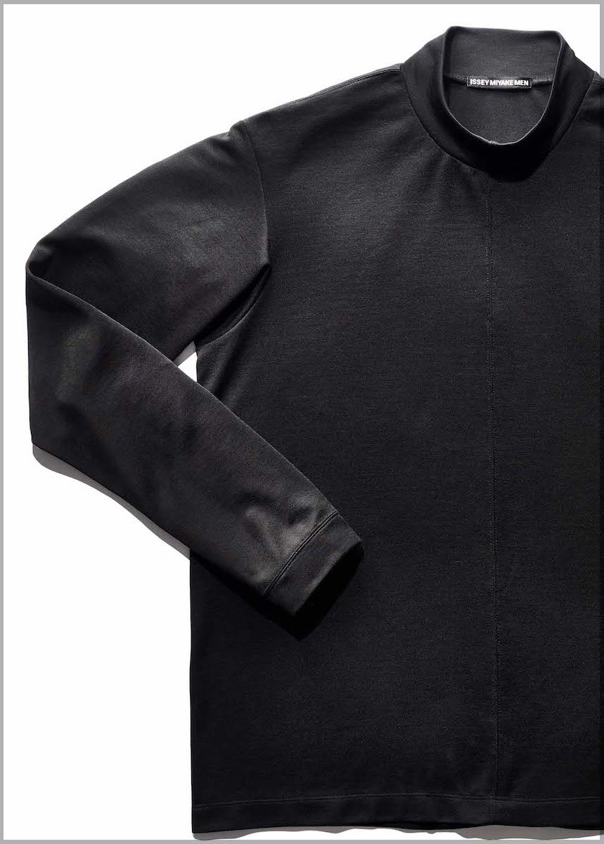 jobs-new-turtleneck.jpg