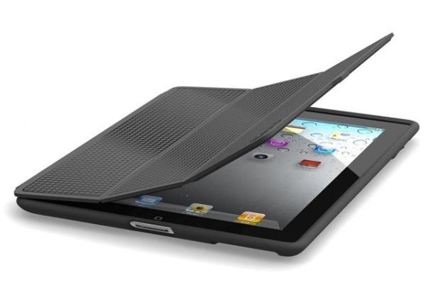 Speck-PixelSkin-HD-Wrap_2_610x422.jpg