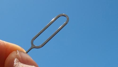 120644-Liquidmetal_SIM_Pin_500.jpg