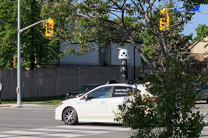 apple-car-toronto.jpg