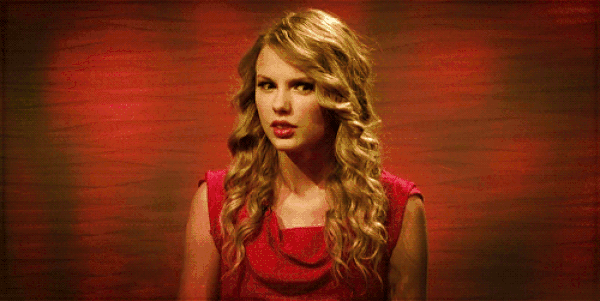 tswift-confused-4.gif