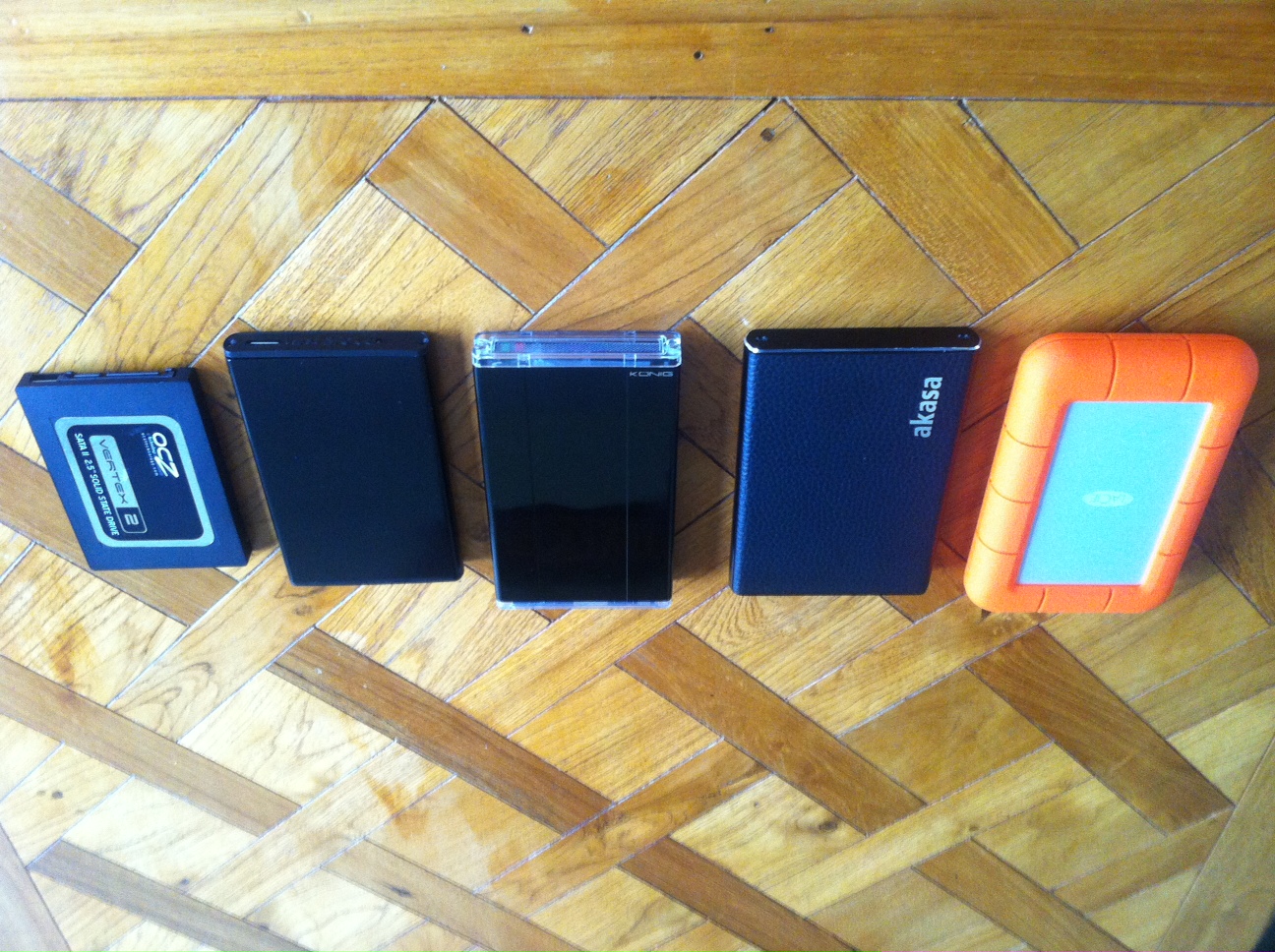 Macrumors-forum-TB-pic2.JPG