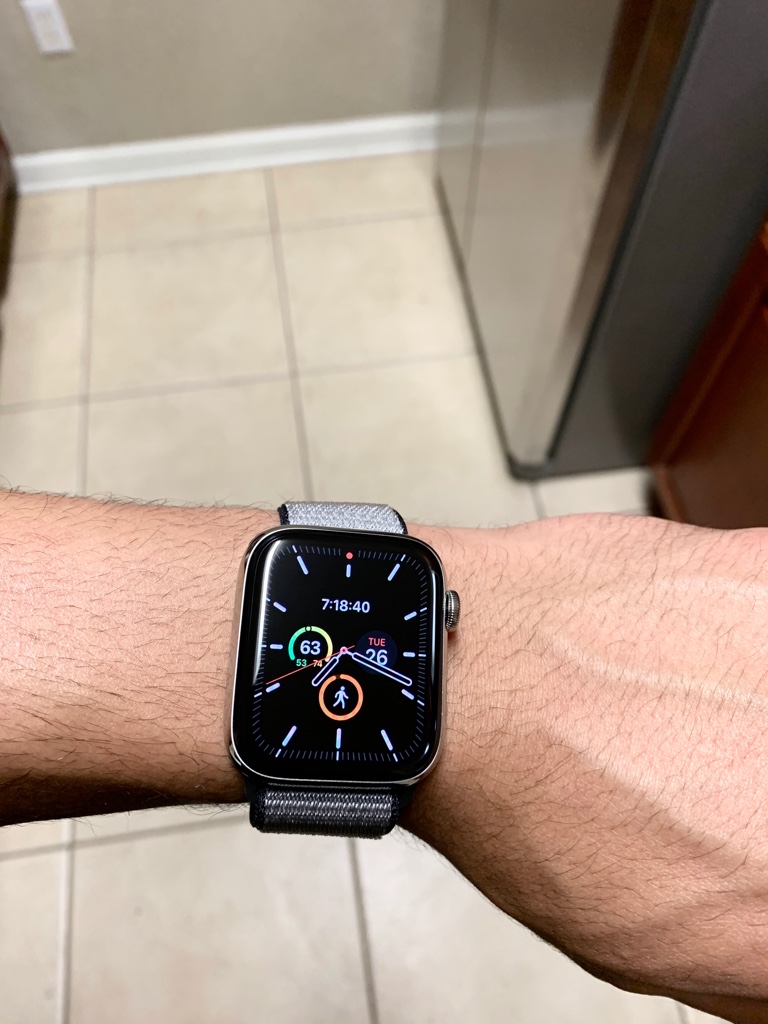 apple watch 4 space grey bands