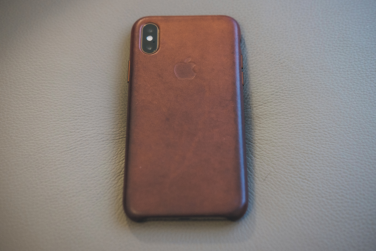 Saddle_Brown_iPhoneXS-1_web.jpg