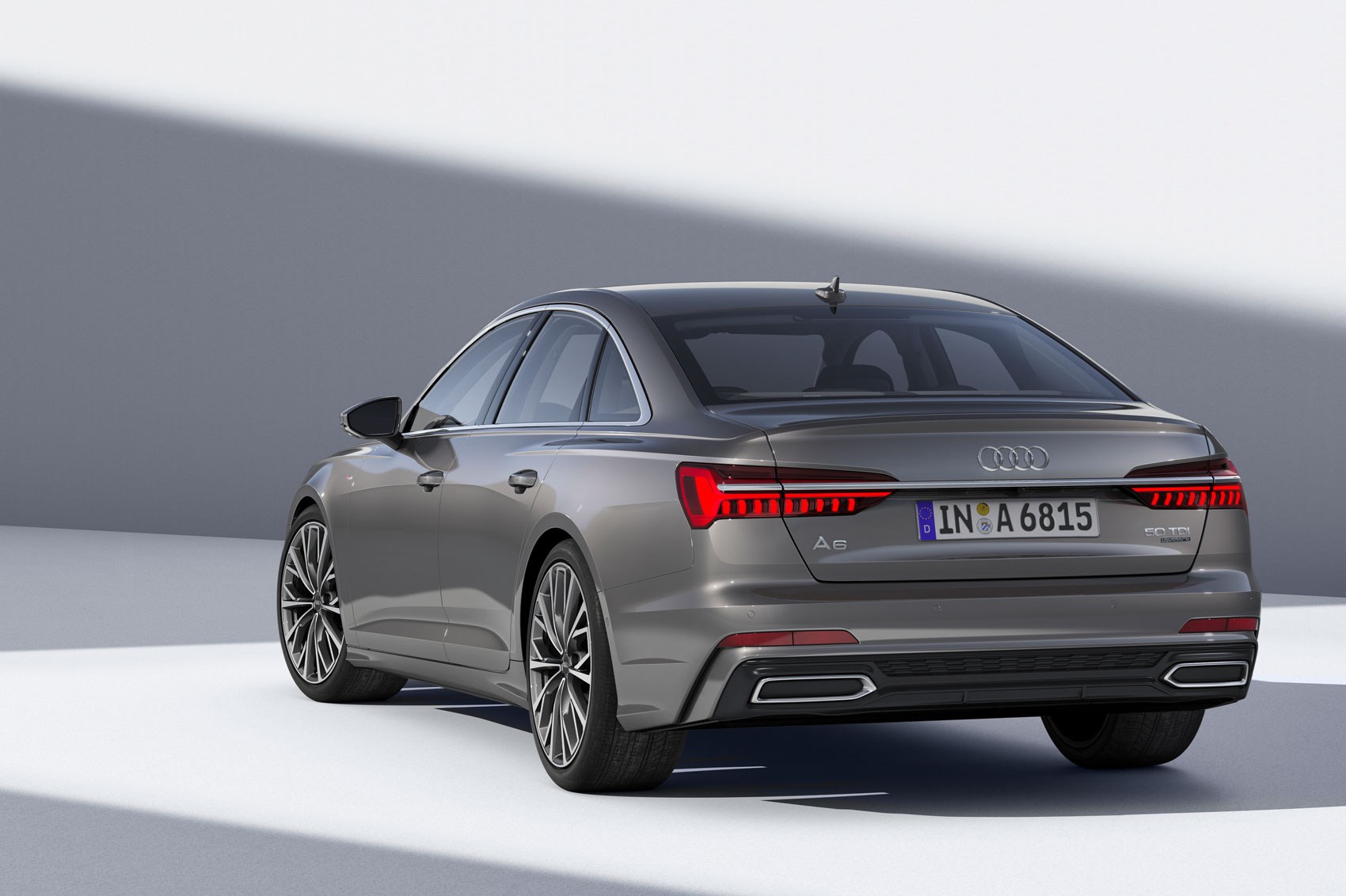 audi_a6_2018_51.jpg