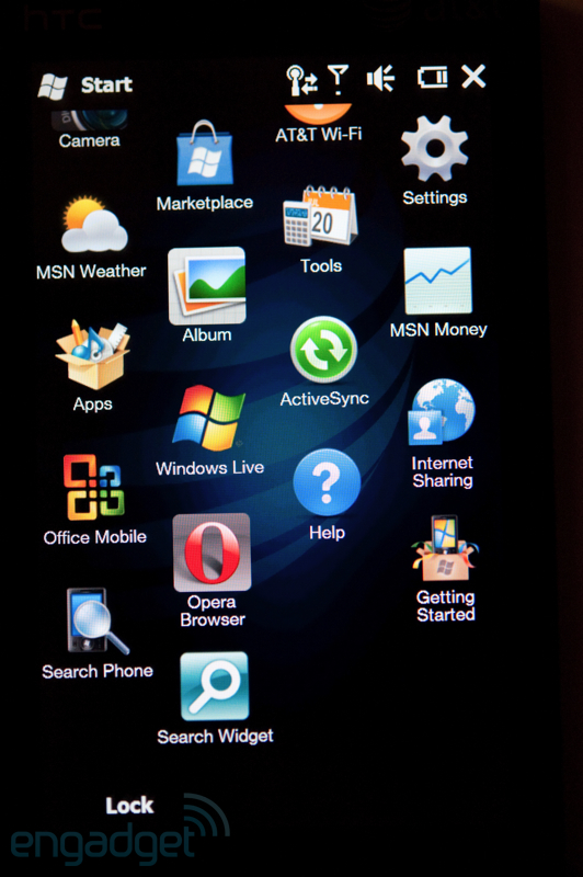 htc-pure-hands-on-3-24.jpg