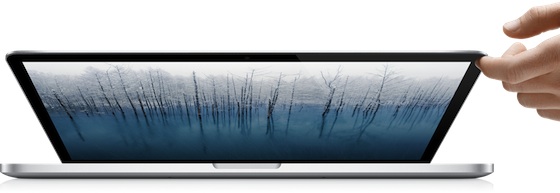 macbook_pro_retina_hand.jpg