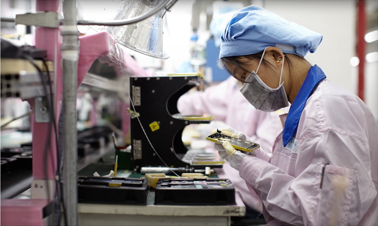 iphone_production.jpg