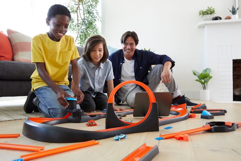 hotwheelstrack2-800x533.jpg