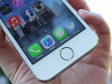 abc_iphone_5s_touch_id_ll_131001_4x3t_384.jpg