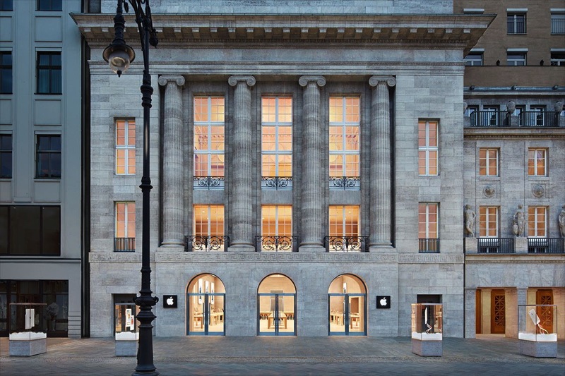 berlinapplestore.jpg