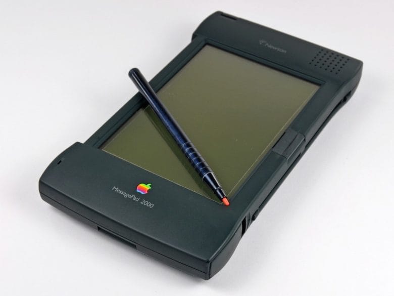 newton-2000-780x585.jpg