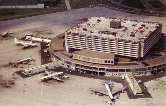 toronto-airport-2-lr.jpg