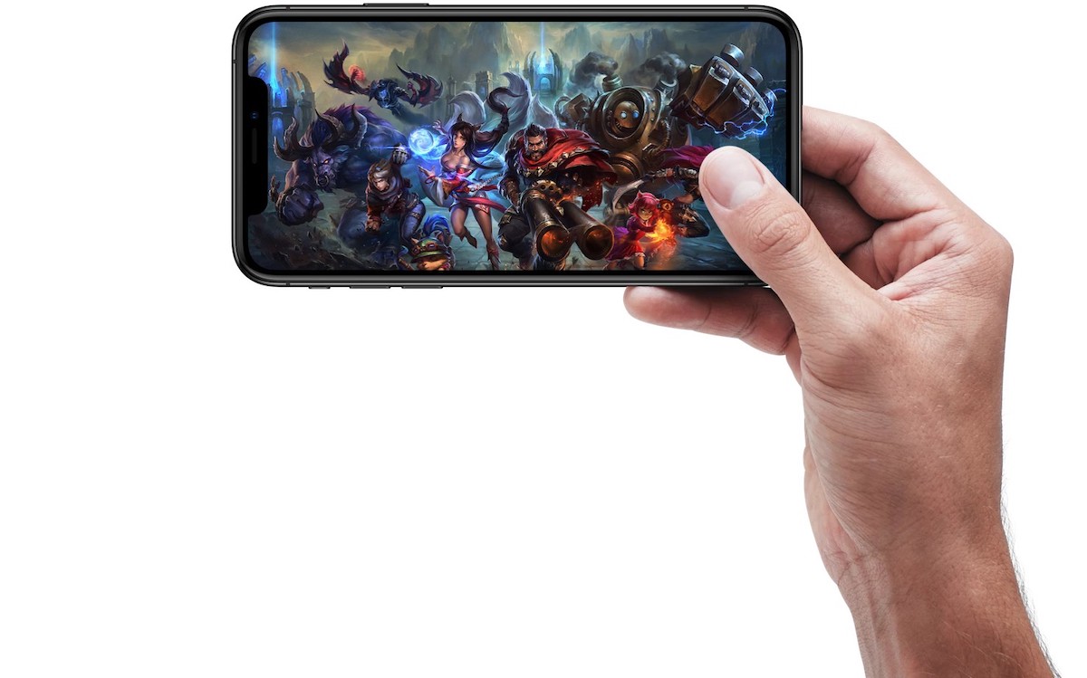 league-of-legends-iphone.jpeg