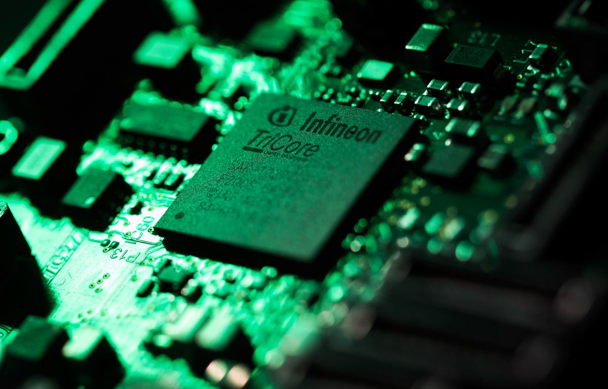 www.bloomberg.com