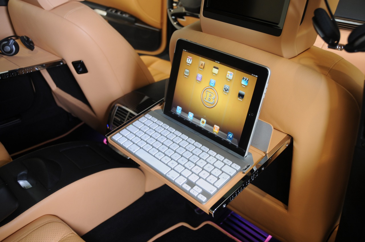Brabus_iBusiness_012.jpg