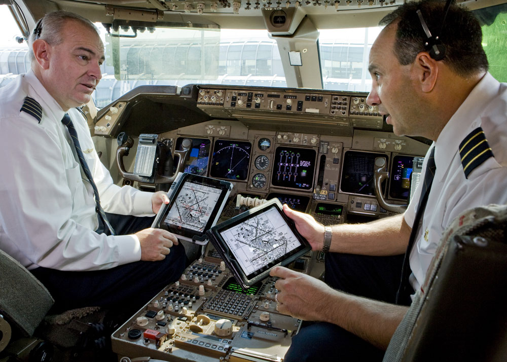 Ipad_cockpit.jpeg