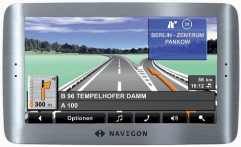 navigon-8110-02.jpg