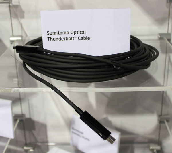 sumitomo_thunderbolt_cable_2.jpg