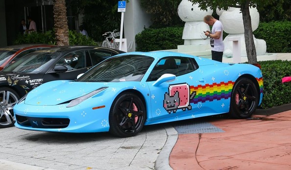 Deadmau5+Showing+Off+Custom+Ferrari+Miami+0CrIiHHp5N0l.jpg