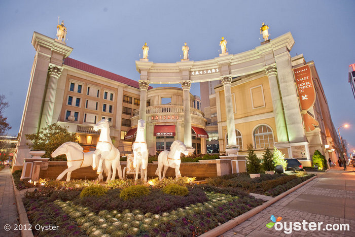 5038-2012-10-the-hotel-v1574839-72-1024.jpg