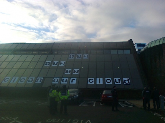 greenpeace_cloud_protest_ireland.jpg