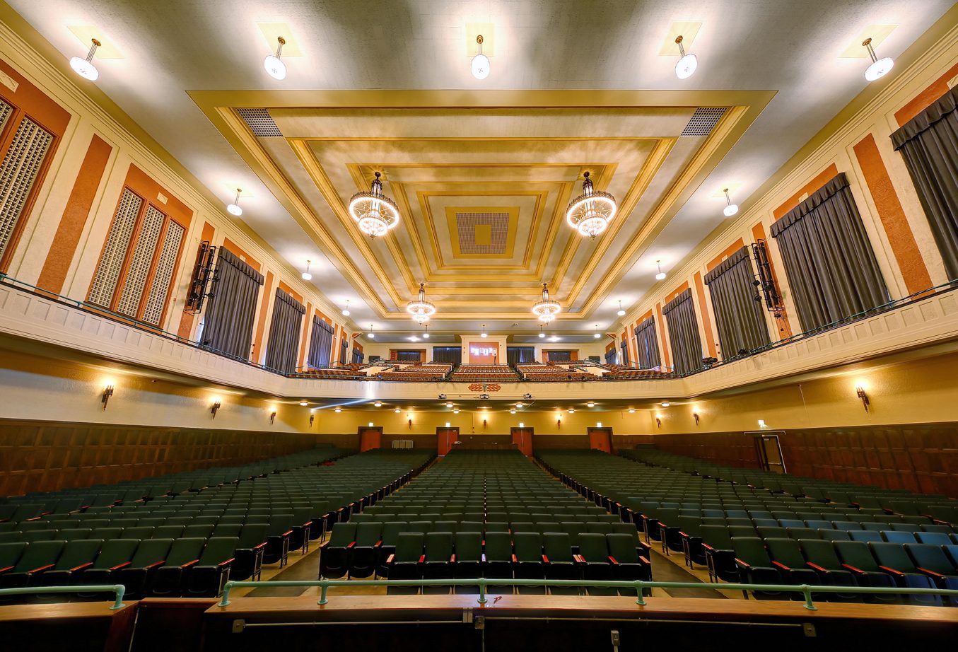 Auditorium-1-1355x922.jpg