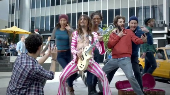 samsung_superbowl_ad_1-580x325.jpg