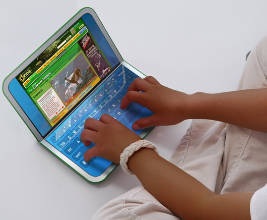 olpc-xoxo-laptop.JPG