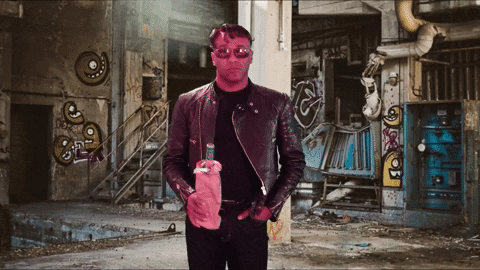 giphy.gif