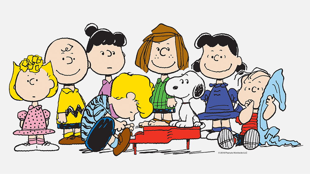 Peanuts-Group-Classic-Apple.jpg