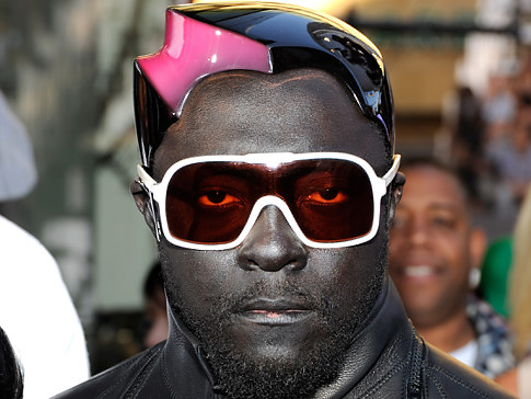 Will.i.am-Plastic-Hat.jpg