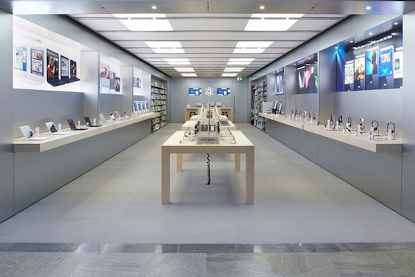 apple-store-westquay.jpg